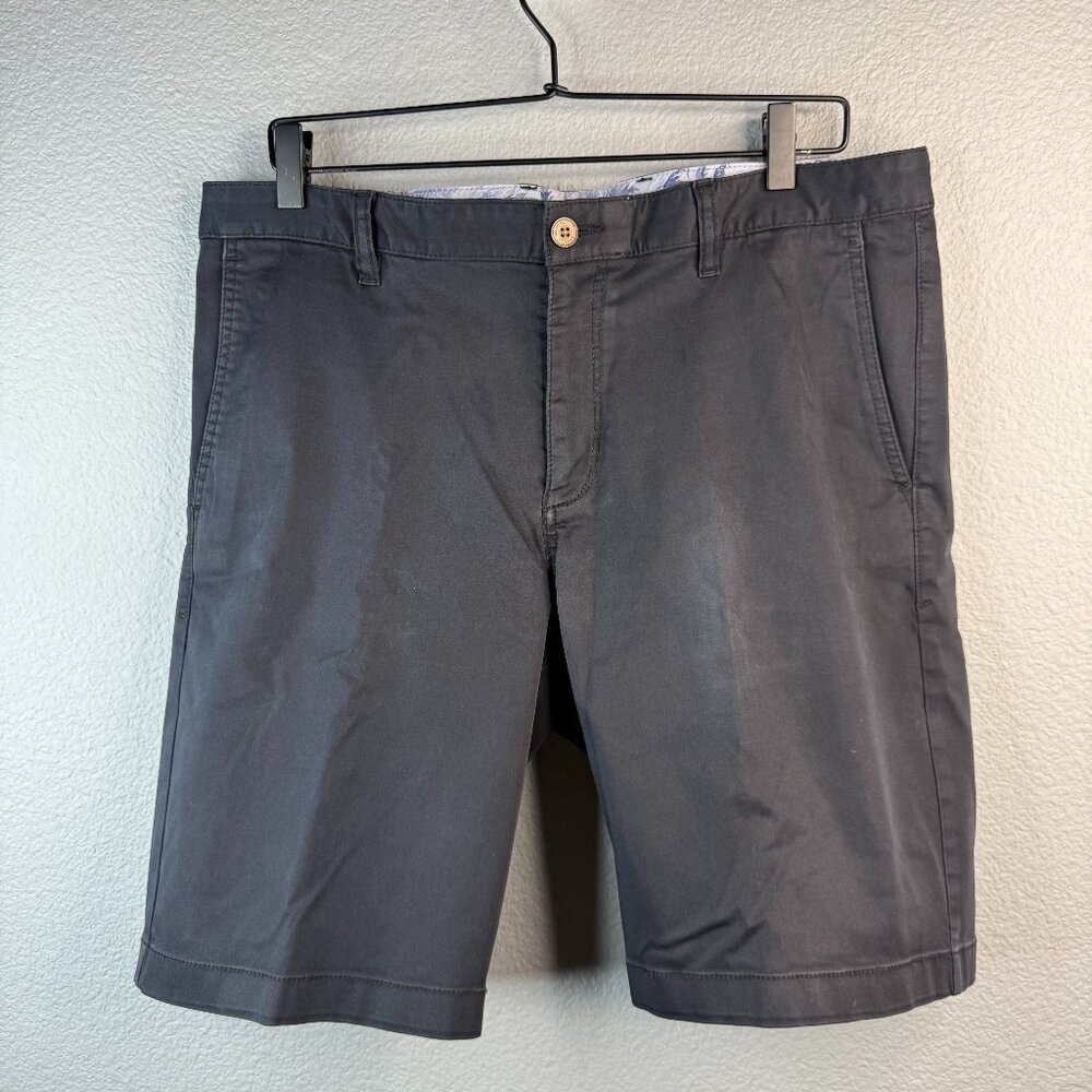 Tommy Bahama Shorts Grey
